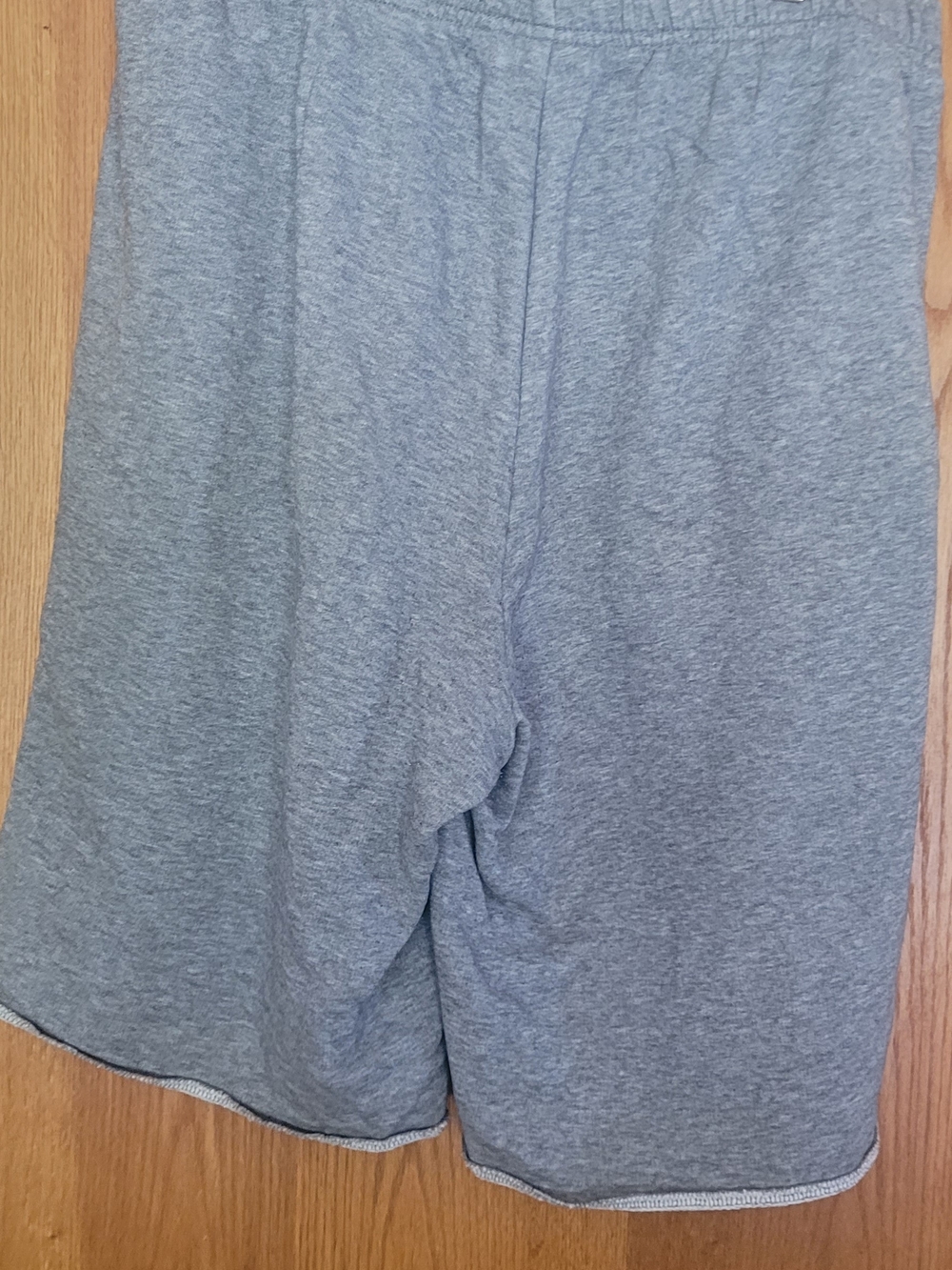 Puma Men's Heather Gray Athletic Shorts with Logo - Picture 2 of 7